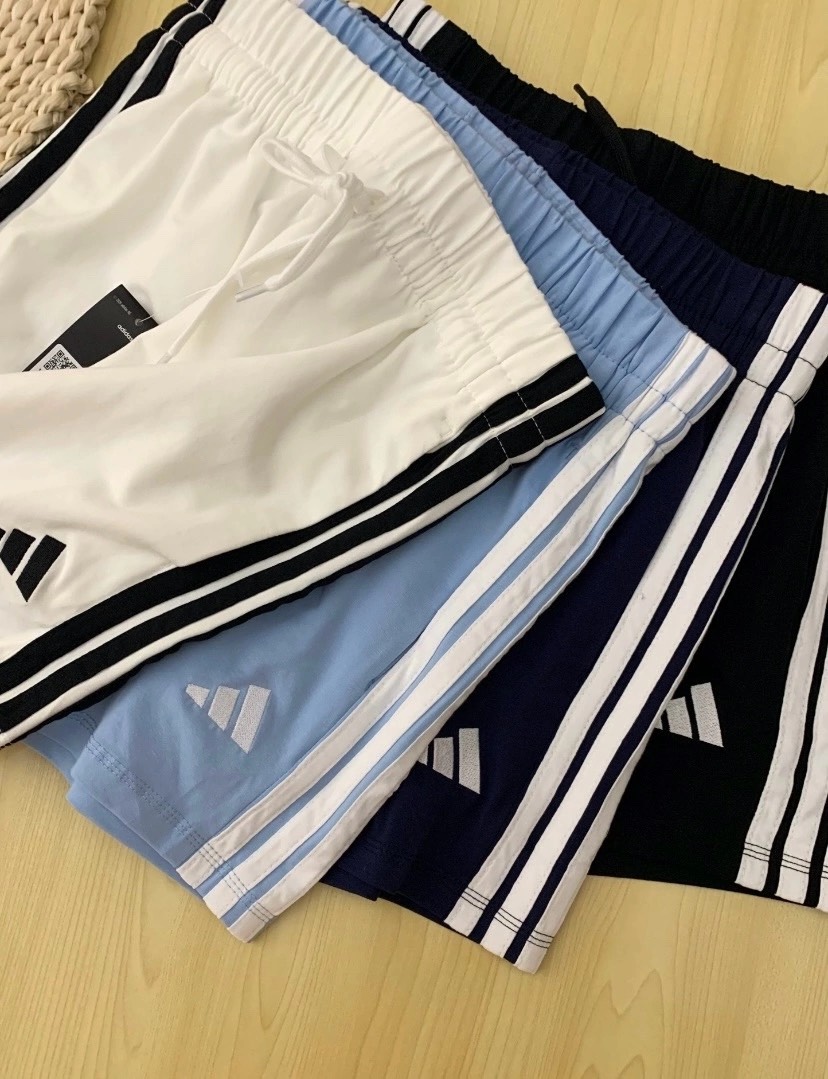 Шорты Adidas женские