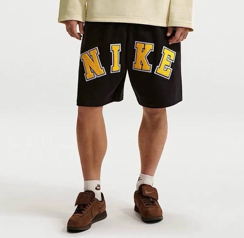 Шорты Nike вышивка